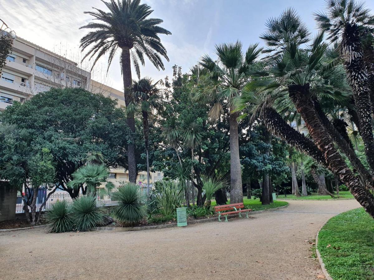 2 Pieces Meubles A Juan Les Pins Appartement