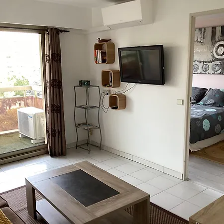 Appartement 2 Pieces Meubles A Juan Les Pins Antibes Exterior foto